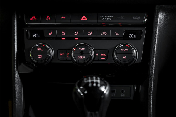 Seat Leon 1.4 TSI 125 PK FR | Cruise | Stoelverw. | PDC | NAV + App. Connect | ECC | LM 17" | Trekhaak | Seat Leon 1.4 TSI 125 PK FR | Cruise | Stoelverw. | PDC | NAV + App. Connect | ECC | LM 17" | Trekhaak |