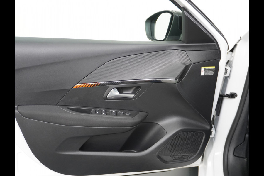 Peugeot e-208 EV Active Pack 50kWh Apple Carplay Android Auto Navi Ecc Cruise Control Pdc DAB+ Bluetooth Led Lmv Keyless Bluetooth Connected services 1e Eigenaar Origineel Nederlandse Auto