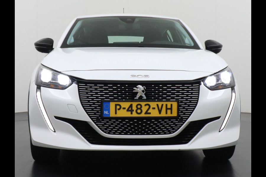 Peugeot e-208 EV Active Pack 50kWh Apple Carplay Android Auto Navi Ecc Cruise Control Pdc DAB+ Bluetooth Led Lmv Keyless Bluetooth Connected services 1e Eigenaar Origineel Nederlandse Auto