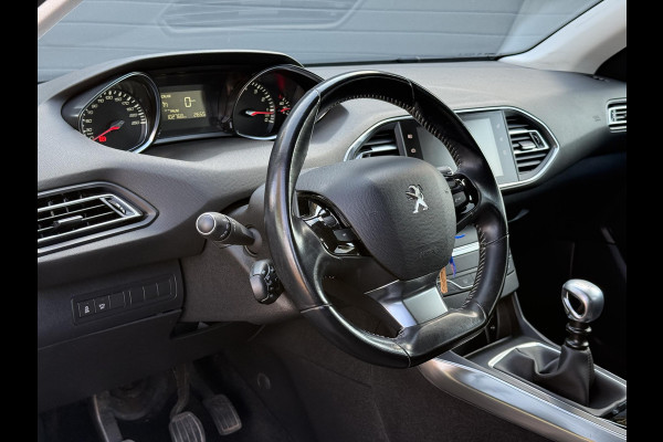 Peugeot 308 1.2 PureTech Allure 1e Eigenaar,131pk,Navi,Camera,Clima,Cruise,PDC V+A,Distributie riem v.v.,6 Bak,APK tot 03-2026