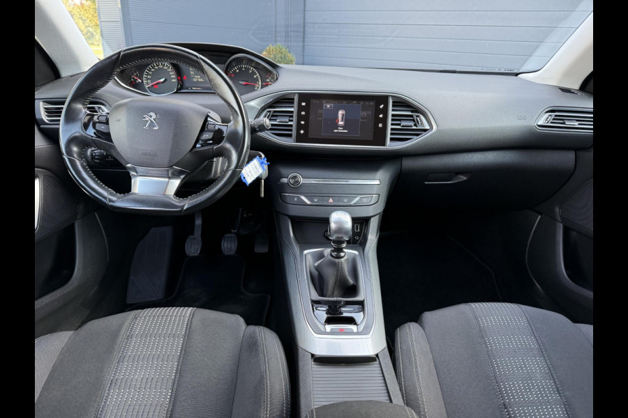 Peugeot 308 1.2 PureTech Allure 1e Eigenaar,131pk,Navi,Camera,Clima,Cruise,PDC V+A,Distributie riem v.v.,6 Bak,APK tot 03-2026