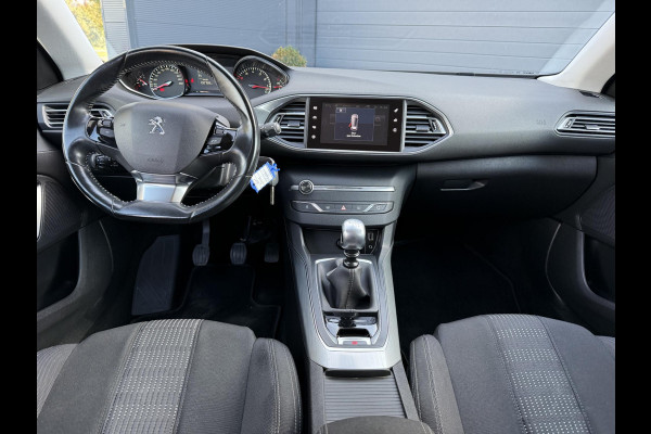 Peugeot 308 1.2 PureTech Allure 1e Eigenaar,131pk,Navi,Camera,Clima,Cruise,PDC V+A,Distributie riem v.v.,6 Bak,APK tot 03-2026