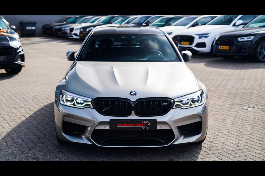 BMW 5 Serie M5 | Carbon | Harman/Kardon | Dealer onderhouden | Sfeerverlichting | Donington Grau | 600PK | NAP | Origineel NL |