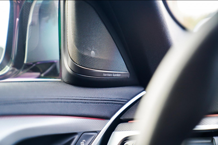 BMW 5 Serie M5 | Carbon | Harman/Kardon | Dealer onderhouden | Sfeerverlichting | Donington Grau | 600PK | NAP | Origineel NL |