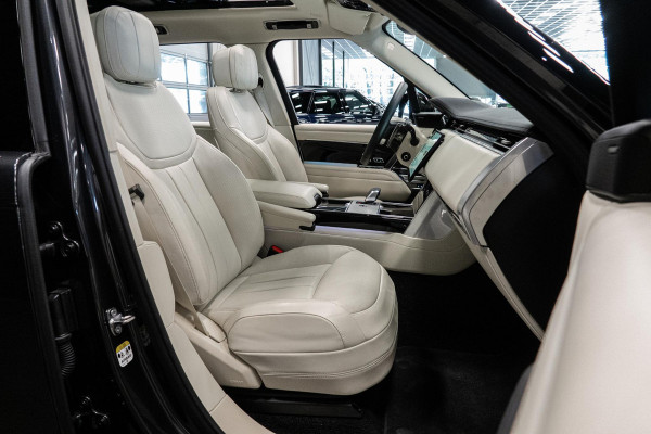 Land Rover Range Rover 3.0 P460e SE PHEV *Meridian / Stoelventilatie / Panorama / Soft-Close / Keyless Entry / Memory / 5 Jaar Garantie*