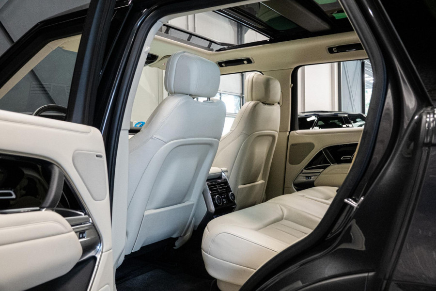 Land Rover Range Rover 3.0 P460e SE PHEV *Meridian / Stoelventilatie / Panorama / Soft-Close / Keyless Entry / Memory / 5 Jaar Garantie*