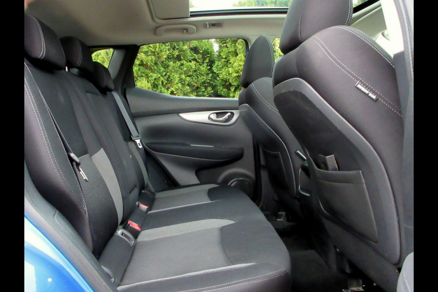 Nissan QASHQAI 1.2 N-Connecta Automaat*Navi*360cam*Pano. dak* Nissan QASHQAI 1.2 N-Connecta Automaat*Navi*360cam*Pano. dak*