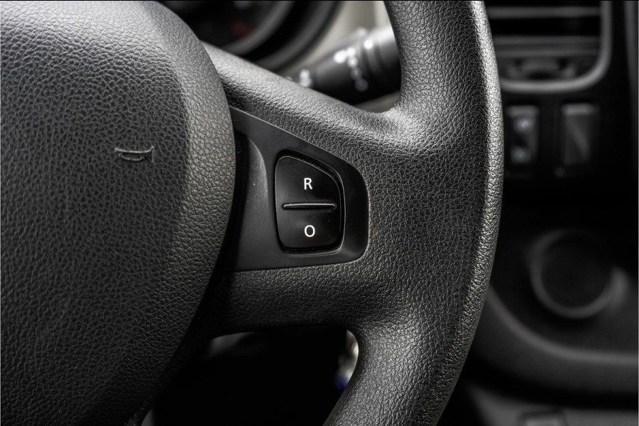 Renault Trafic **1.6 dCi L2H1 | 6-Persoons | Euro 6 | Cruise | Airco | DC**