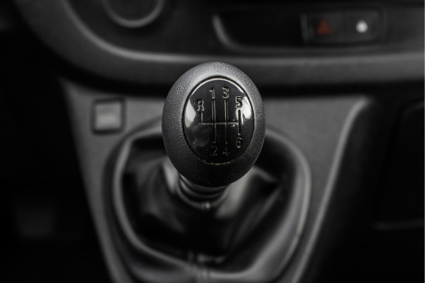 Renault Trafic **1.6 dCi L2H1 | 6-Persoons | Euro 6 | Cruise | Airco | DC**