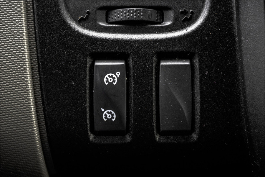 Renault Trafic **1.6 dCi L2H1 | 6-Persoons | Euro 6 | Cruise | Airco | DC**