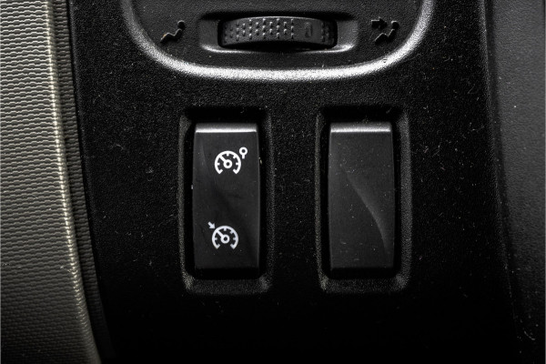 Renault Trafic **1.6 dCi L2H1 | 6-Persoons | Euro 6 | Cruise | Airco | DC**