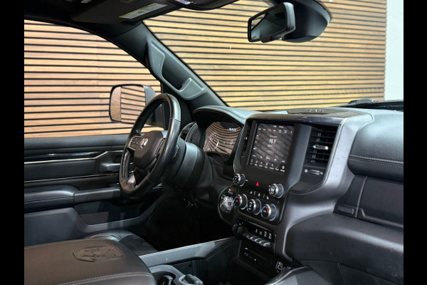 Dodge Ram 1500 5.7 V8 4x4 Crew Cab 5'7 Sport | Soft Cover | Full option | Camera | Trekhaak | White Edition |