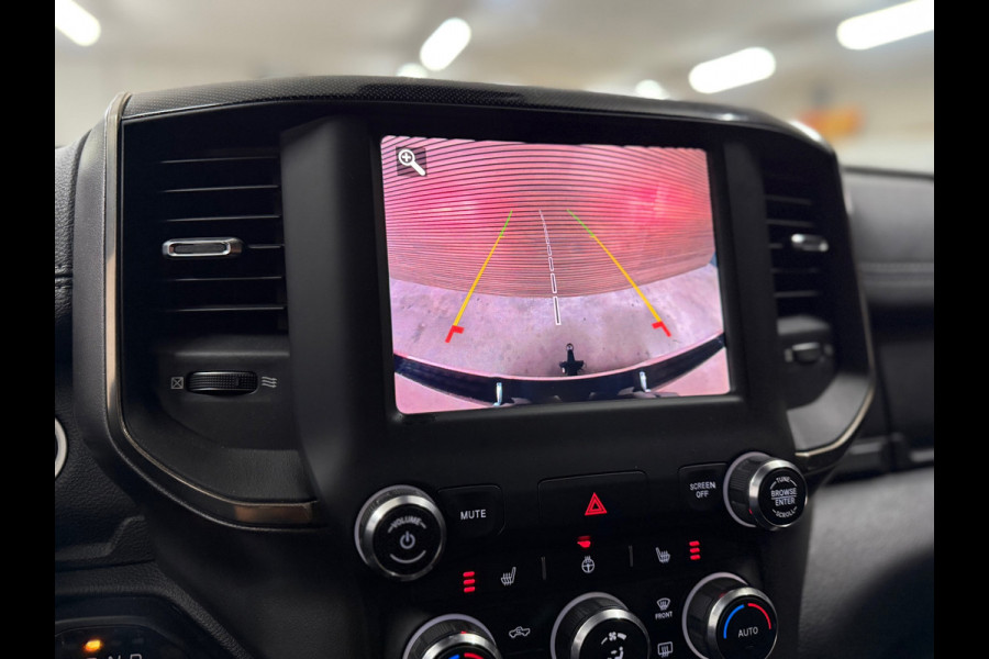 Dodge Ram 1500 5.7 V8 4x4 Crew Cab 5'7 Sport | Soft Cover | Full option | Camera | Trekhaak | White Edition |