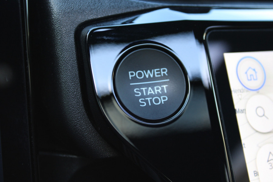 Ford Puma 1.0 EcoBoost Hybrid ST-Line X | Panoramadak | Trekhaak | Full Options