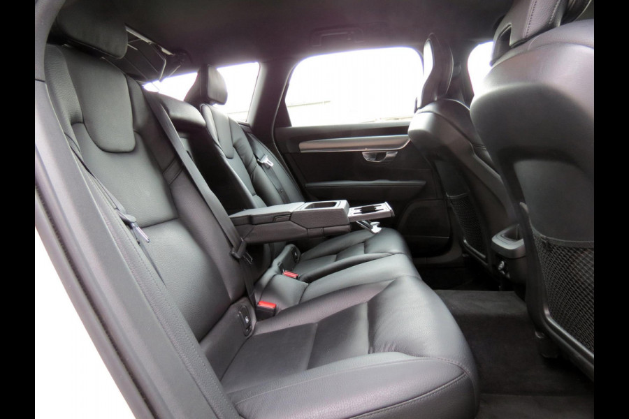 Volvo V90 2.0 T4 Momentum AUTOMAAT | DEALER ONDERHOUDEN | NIEUW DISTRIBUTIESET | MICHELIN BANDEN | VOL LEDER INTERIEUR |