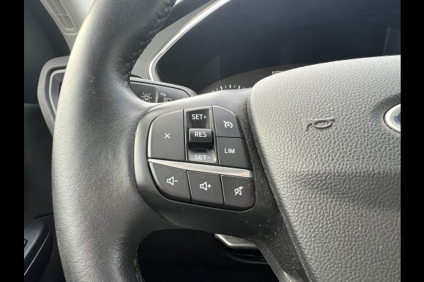 Ford Kuga 1.5 EcoBoost Titanium 225pk | Head Up Display | Matrix LED | Winterpack | Trekhaak | 1.800kg Trekgewicht