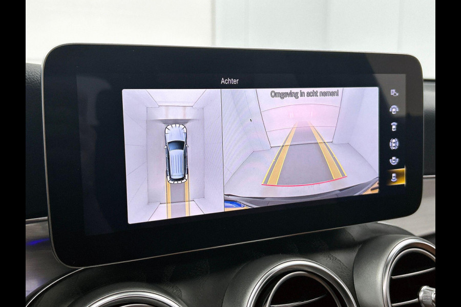 Mercedes-Benz GLC 300e 4MATIC Business Solution AMG Panoramadak Navigatie Camera Parkeersensoren Cruise Control Stoelverwarming Virtual Cockpit LED Ambiente verlichting Leder Mercedes-Benz GLC 300e 4MATIC Business Solution AMG Panoramadak Navigatie Camera Parkeersensoren Cruise Control Stoelverwarming Virtual Cockpit LED Ambiente verlichting Leder