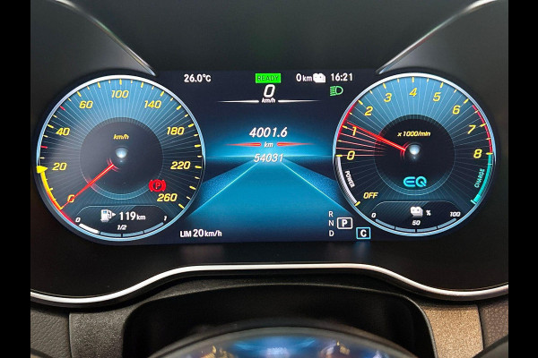 Mercedes-Benz GLC 300e 4MATIC Business Solution AMG Panoramadak Navigatie Camera Parkeersensoren Cruise Control Stoelverwarming Virtual Cockpit LED Ambiente verlichting Leder Mercedes-Benz GLC 300e 4MATIC Business Solution AMG Panoramadak Navigatie Camera Parkeersensoren Cruise Control Stoelverwarming Virtual Cockpit LED Ambiente verlichting Leder