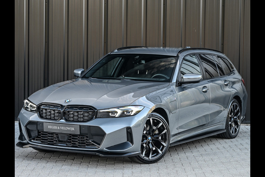BMW 3 Serie Touring 330e xDrive M-SPORT | FACELIFT | ACCU 19,5 kWh | ACTIVE CRUISE | ELEKTR. TREKHAAK | HIFI AUDIO | SHADOW LINE | CAMERA |