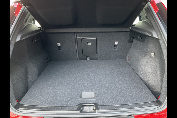 Volvo XC40 1.5 T4 Recharge Inscription Expression PHEV Nav/Cruise Carplay Elek.Klep Plug-in!