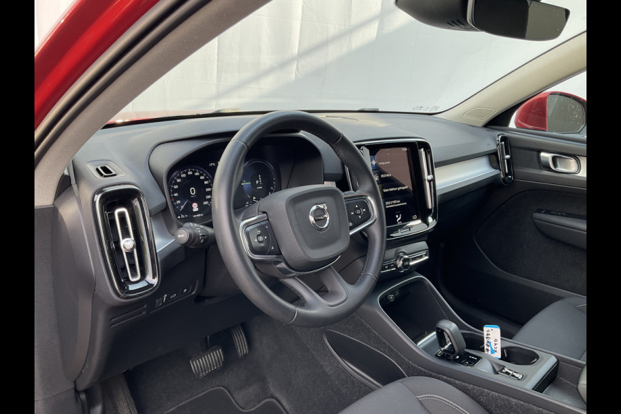 Volvo XC40 1.5 T4 Recharge Inscription Expression PHEV Nav/Cruise Carplay Elek.Klep Plug-in!
