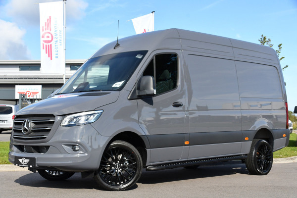 Mercedes-Benz Sprinter 317 1.9 CDI L2 PB Edition Cruise, Camera, Carplay, 10,5'' Mbux, LED, Automaat, multimedia, Uniek! Mercedes-Benz Sprinter 317 1.9 CDI L2 PB Edition Cruise, Camera, Carplay, 10,5'' Mbux, LED, Automaat, multimedia, Uniek!