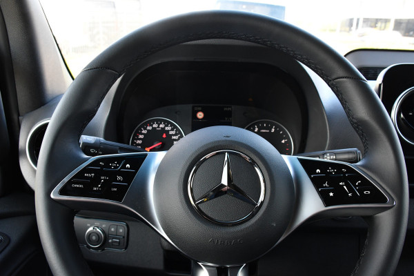 Mercedes-Benz Sprinter 317 1.9 CDI L2 PB Edition Cruise, Camera, Carplay, 10,5'' Mbux, LED, Automaat, multimedia, Uniek! Mercedes-Benz Sprinter 317 1.9 CDI L2 PB Edition Cruise, Camera, Carplay, 10,5'' Mbux, LED, Automaat, multimedia, Uniek!