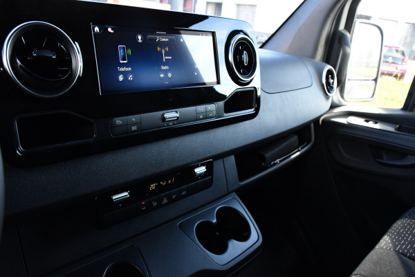Mercedes-Benz Sprinter 317 1.9 CDI L2 PB Edition Cruise, Camera, Carplay, 10,5'' Mbux, LED, Automaat, multimedia, Uniek! Mercedes-Benz Sprinter 317 1.9 CDI L2 PB Edition Cruise, Camera, Carplay, 10,5'' Mbux, LED, Automaat, multimedia, Uniek!