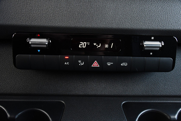 Mercedes-Benz Sprinter 317 1.9 CDI L2 PB Edition Cruise, Camera, Carplay, 10,5'' Mbux, LED, Automaat, multimedia, Uniek! Mercedes-Benz Sprinter 317 1.9 CDI L2 PB Edition Cruise, Camera, Carplay, 10,5'' Mbux, LED, Automaat, multimedia, Uniek!