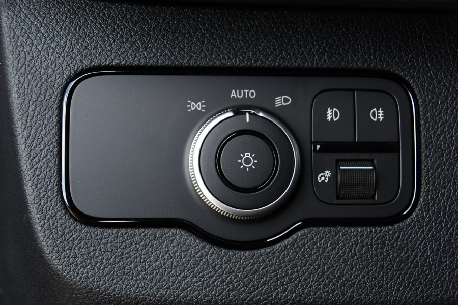 Mercedes-Benz Sprinter 317 1.9 CDI L2 PB Edition Cruise, Camera, Carplay, 10,5'' Mbux, LED, Automaat, multimedia, Uniek! Mercedes-Benz Sprinter 317 1.9 CDI L2 PB Edition Cruise, Camera, Carplay, 10,5'' Mbux, LED, Automaat, multimedia, Uniek!