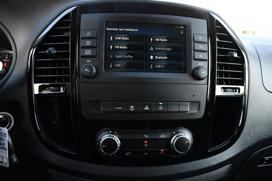 Mercedes-Benz Vito 116 CDI L2 AMG Edition Camera, Cruise, Carplay, 164pk, Automaat, Trekhaak, Stoelverarming, Luxe interieur, Uniek!