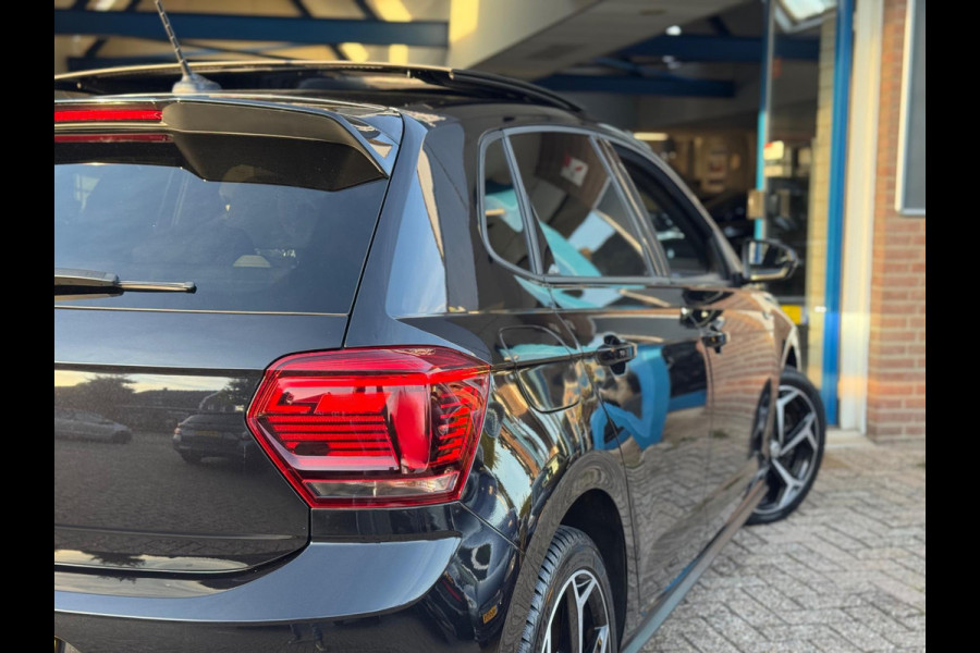 Volkswagen Polo 1.0 TSI Highline Business R 2020 AUT PANO! Volkswagen Polo 1.0 TSI Highline Business R 2020 AUT PANO!