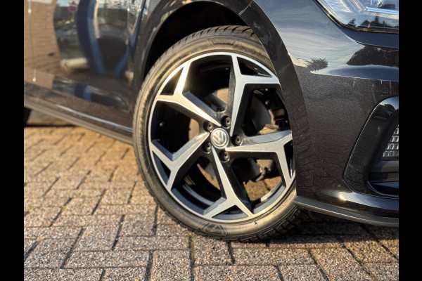 Volkswagen Polo 1.0 TSI Highline Business R 2020 AUT PANO! Volkswagen Polo 1.0 TSI Highline Business R 2020 AUT PANO!