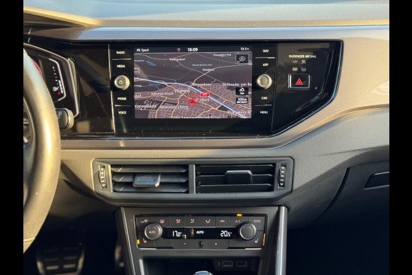 Volkswagen Polo 1.0 TSI Highline Business R 2020 AUT PANO! Volkswagen Polo 1.0 TSI Highline Business R 2020 AUT PANO!