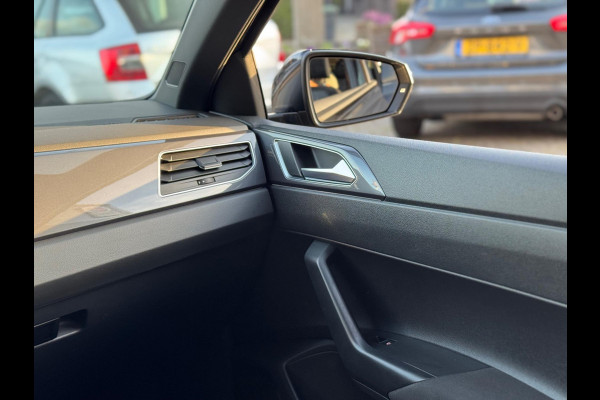 Volkswagen Polo 1.0 TSI Highline Business R 2020 AUT PANO! Volkswagen Polo 1.0 TSI Highline Business R 2020 AUT PANO!