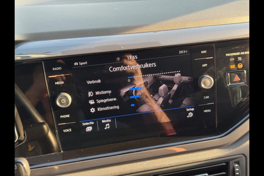 Volkswagen Polo 1.0 TSI Highline Business R 2020 AUT PANO! Volkswagen Polo 1.0 TSI Highline Business R 2020 AUT PANO!