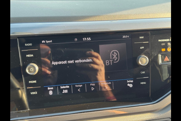 Volkswagen Polo 1.0 TSI Highline Business R 2020 AUT PANO! Volkswagen Polo 1.0 TSI Highline Business R 2020 AUT PANO!