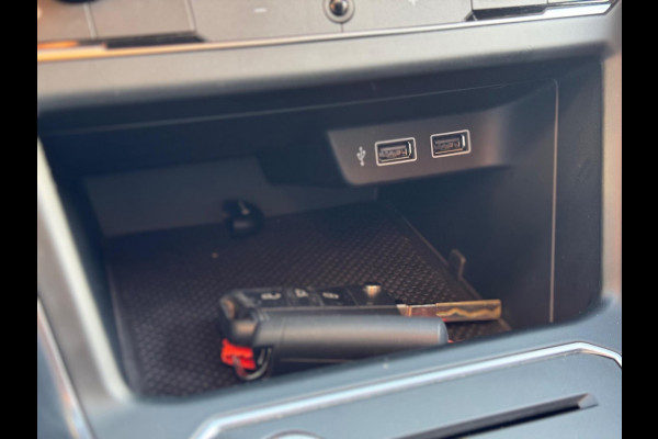 Volkswagen Polo 1.0 TSI Highline Business R 2020 AUT PANO! Volkswagen Polo 1.0 TSI Highline Business R 2020 AUT PANO!