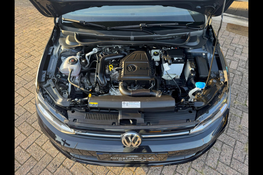 Volkswagen Polo 1.0 TSI Highline Business R 2020 AUT PANO! Volkswagen Polo 1.0 TSI Highline Business R 2020 AUT PANO!