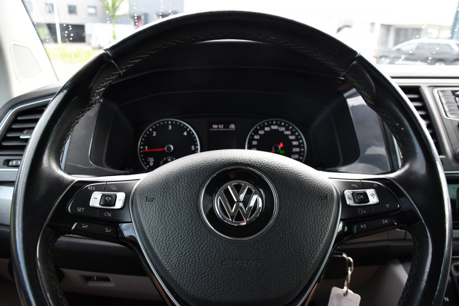 Volkswagen Transporter 2.0 TDI L2H1 DC 4Motion Highline Adaptieve Cruise, LED, 204pk, Automaat, 4x4, Leder, Multimedia, 2 x Schuifdeur, Sensoren, Uniek! Volkswagen Transporter 2.0 TDI L2H1 DC 4Motion Highline Adaptieve Cruise, LED, 204pk, Automaat, 4x4, Leder, Multimedia, 2 x Schuifdeur, Sensoren, Uniek!