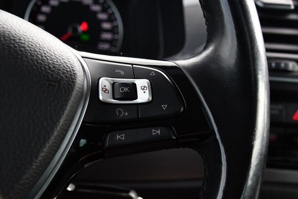 Volkswagen Transporter 2.0 TDI L2H1 DC 4Motion Highline Adaptieve Cruise, LED, 204pk, Automaat, 4x4, Leder, Multimedia, 2 x Schuifdeur, Sensoren, Uniek! Volkswagen Transporter 2.0 TDI L2H1 DC 4Motion Highline Adaptieve Cruise, LED, 204pk, Automaat, 4x4, Leder, Multimedia, 2 x Schuifdeur, Sensoren, Uniek!