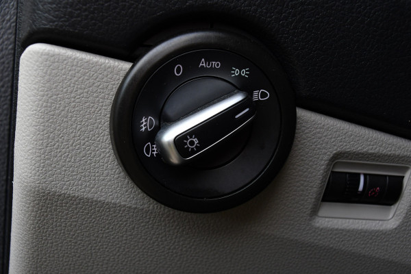 Volkswagen Transporter 2.0 TDI L2H1 DC 4Motion Highline Adaptieve Cruise, LED, 204pk, Automaat, 4x4, Leder, Multimedia, 2 x Schuifdeur, Sensoren, Uniek! Volkswagen Transporter 2.0 TDI L2H1 DC 4Motion Highline Adaptieve Cruise, LED, 204pk, Automaat, 4x4, Leder, Multimedia, 2 x Schuifdeur, Sensoren, Uniek!