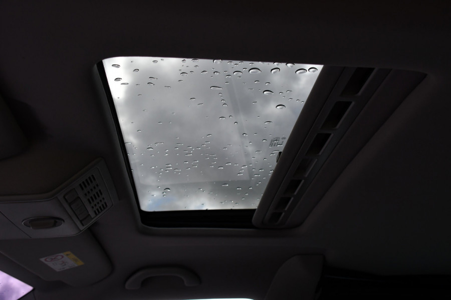 Volkswagen Transporter 2.0 TDI L2H1 DC 4Motion Highline Adaptieve Cruise, LED, 204pk, Automaat, 4x4, Leder, Multimedia, 2 x Schuifdeur, Sensoren, Uniek! Volkswagen Transporter 2.0 TDI L2H1 DC 4Motion Highline Adaptieve Cruise, LED, 204pk, Automaat, 4x4, Leder, Multimedia, 2 x Schuifdeur, Sensoren, Uniek!