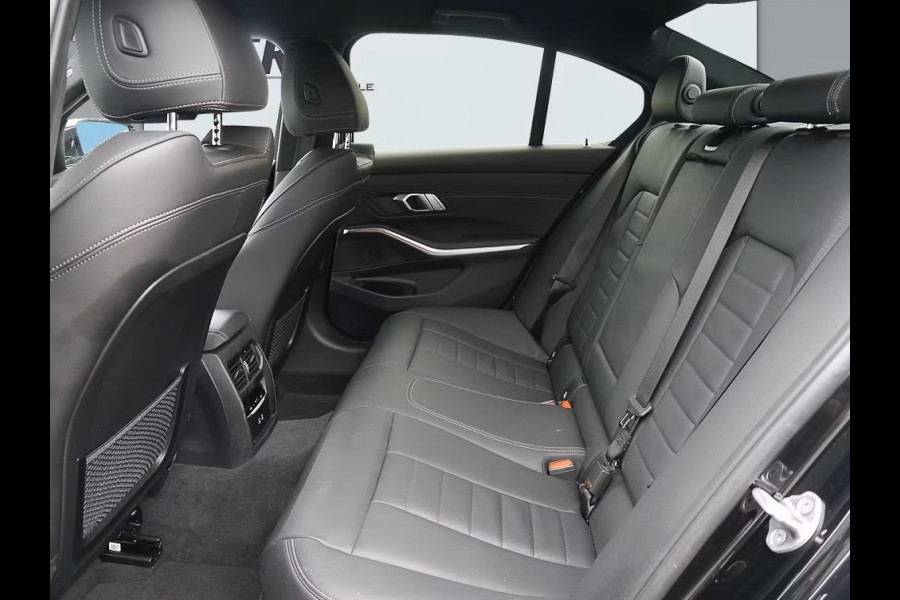 BMW 3-serie 320iA M-SPORT ** LED, LC Prof, NAVI+, LEDER, MEMORY-, SPIEGEL-, 18-inch LMV ** UNFALLFREI ** ** INFORMEER OOK NAAR ONZE AANTREKKELIJKE FINANCIAL-LEASE TARIEVEN **