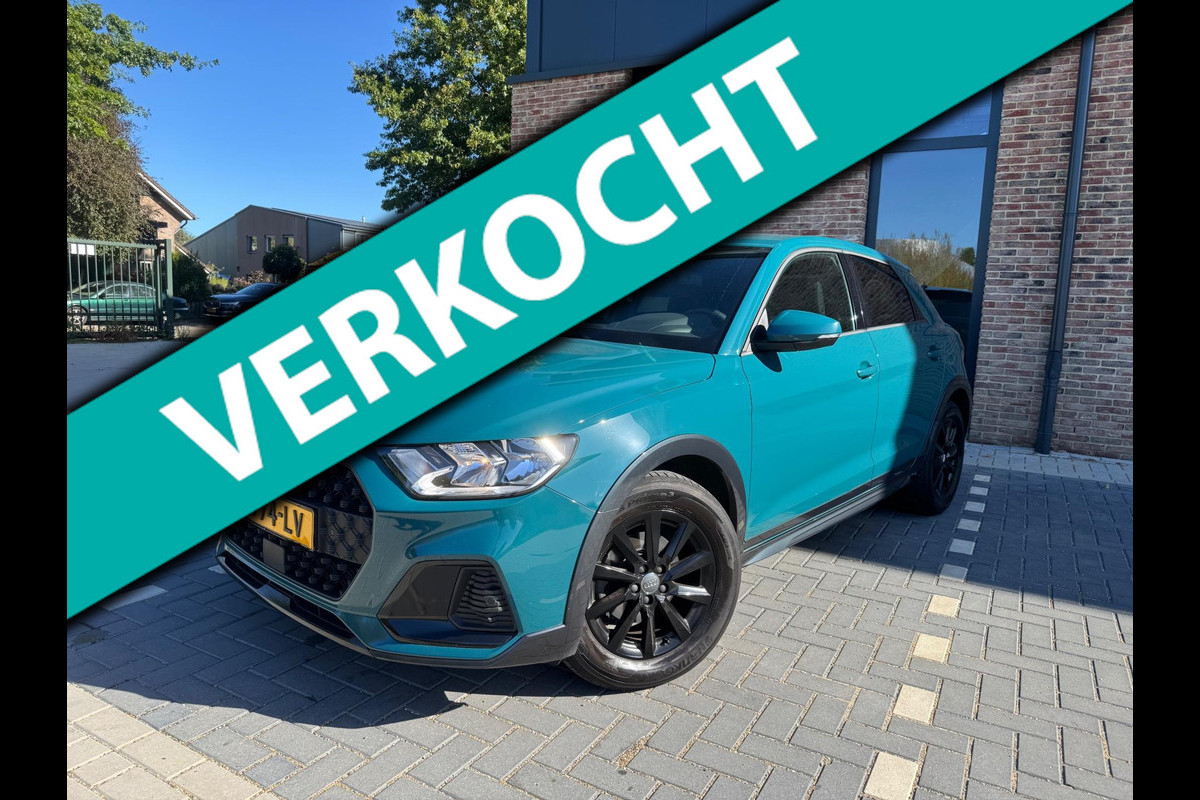 Audi A1 citycarver 30 TFSI epic | Automaat | CarPlay | Camera | Sterrenhemel Audi A1 citycarver 30 TFSI epic | Automaat | CarPlay | Camera | Sterrenhemel