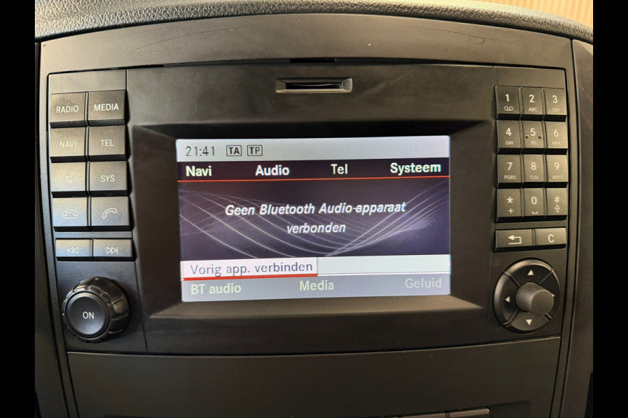 Mercedes-Benz eVito Lang Launch Edition AUTOMAAT CAMERA AIRCO STOELVERWARMING NAVIGATIE BLUETOOTH