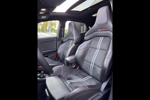 Ford Puma 1.5 EcoBoost ST-X 200PK Grey matter Pano Kuipstoelen 19”