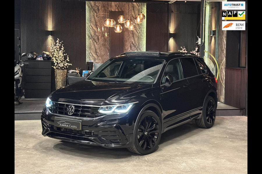 Volkswagen Tiguan 1.4 TSI eHybrid 3X R-LINE|PANO|FULL OPTION! Volkswagen Tiguan 1.4 TSI eHybrid 3X R-LINE|PANO|FULL OPTION!
