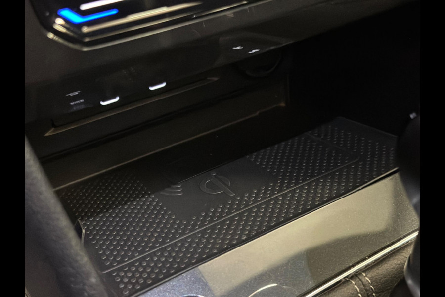 Volkswagen Tiguan 1.4 TSI eHybrid 3X R-LINE|PANO|FULL OPTION! Volkswagen Tiguan 1.4 TSI eHybrid 3X R-LINE|PANO|FULL OPTION!