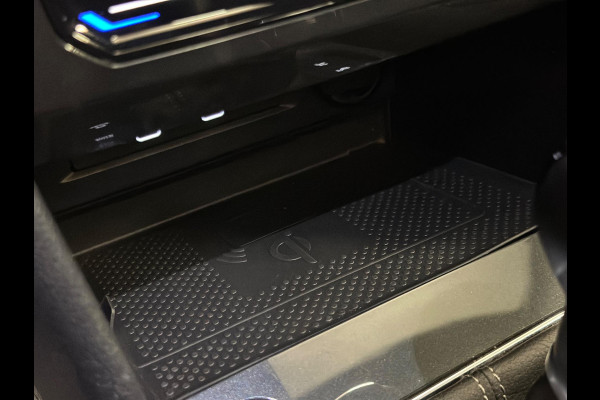 Volkswagen Tiguan 1.4 TSI eHybrid 3X R-LINE|PANO|FULL OPTION! Volkswagen Tiguan 1.4 TSI eHybrid 3X R-LINE|PANO|FULL OPTION!